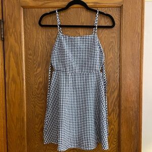 Lulu’s side tie mini dress